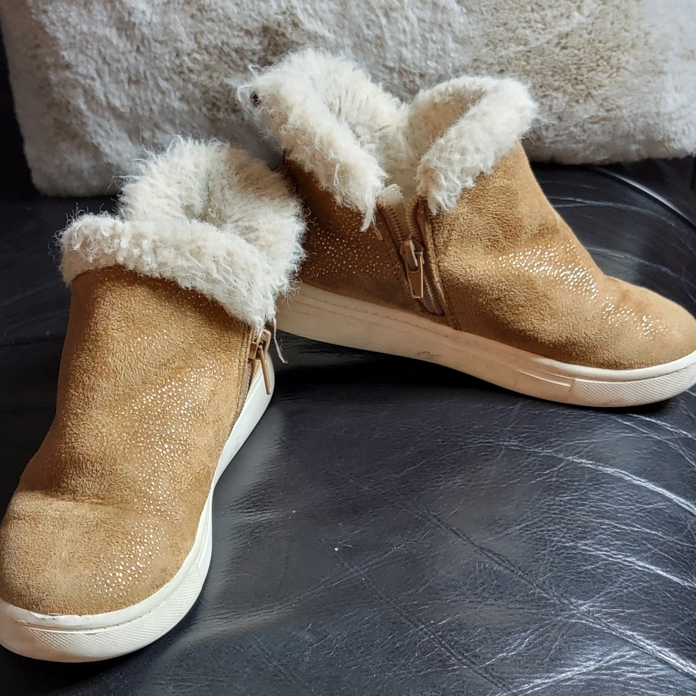 Cynthia Rowley Tan and White Cozy Ankle Boots